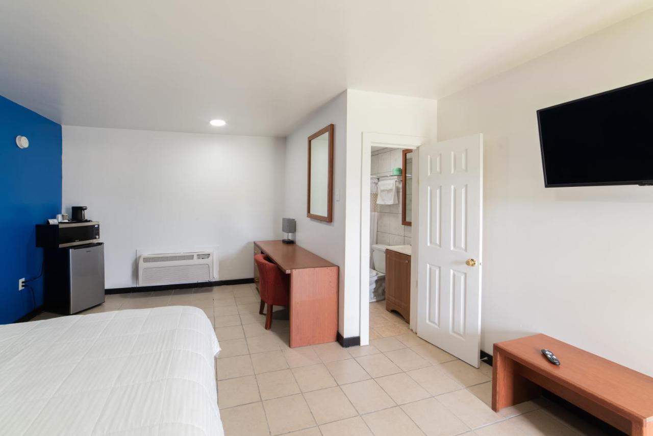 American Inn Батон-Руж Экстерьер фото