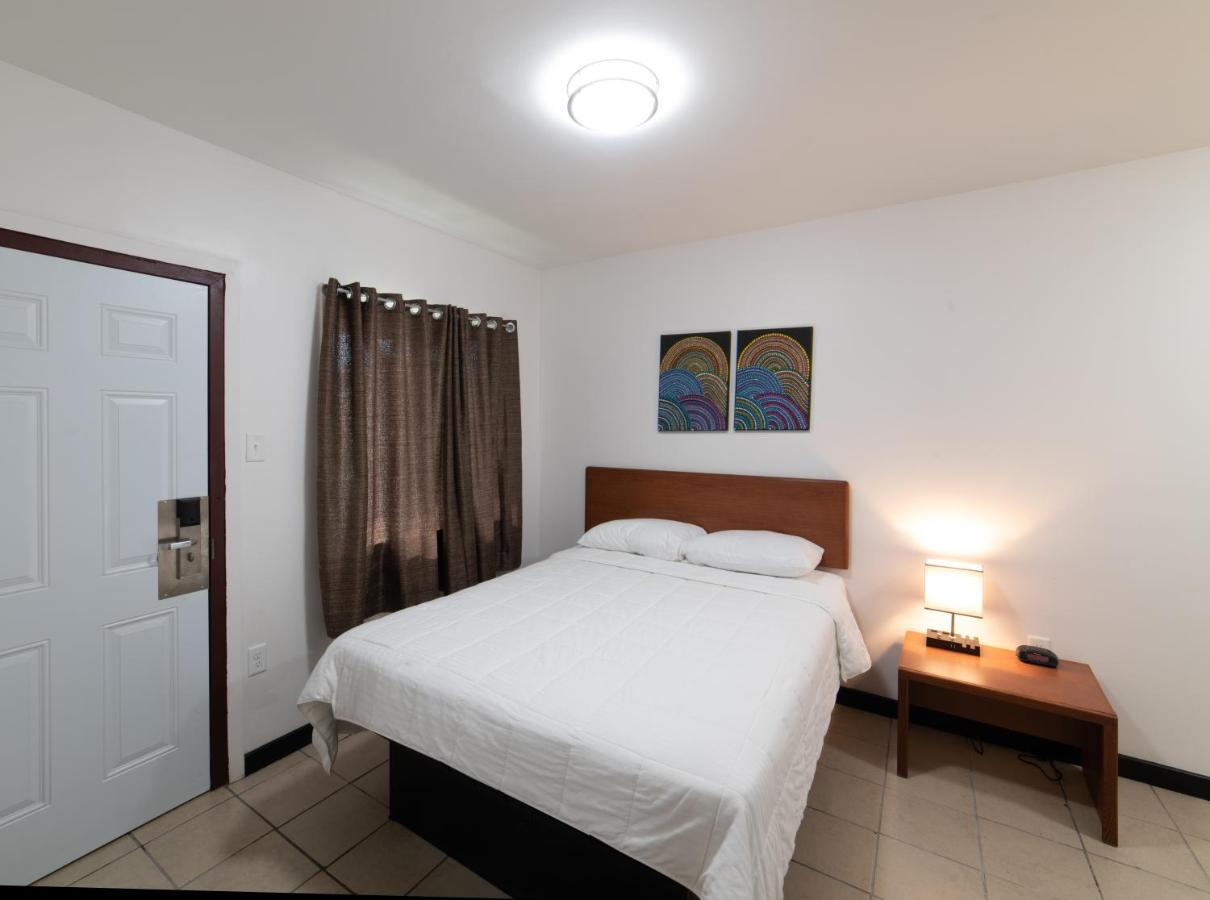 American Inn Батон-Руж Экстерьер фото